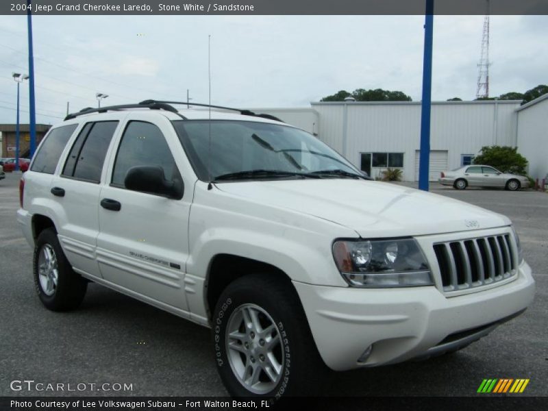Stone White / Sandstone 2004 Jeep Grand Cherokee Laredo