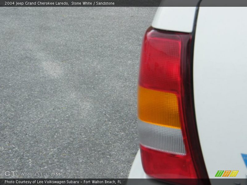 Stone White / Sandstone 2004 Jeep Grand Cherokee Laredo