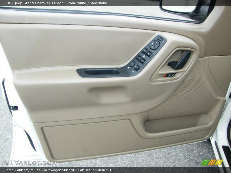 Stone White / Sandstone 2004 Jeep Grand Cherokee Laredo