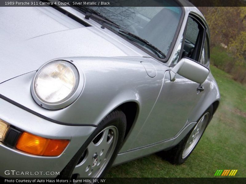 Silver Metallic / Black 1989 Porsche 911 Carrera 4 Coupe