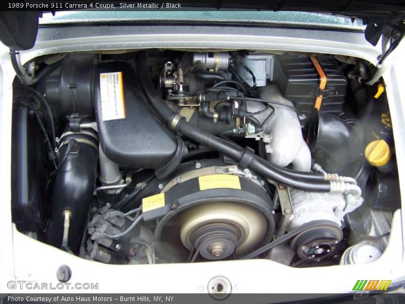 Silver Metallic / Black 1989 Porsche 911 Carrera 4 Coupe