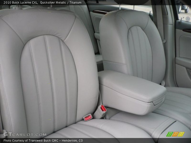 Quicksilver Metallic / Titanium 2010 Buick Lucerne CXL