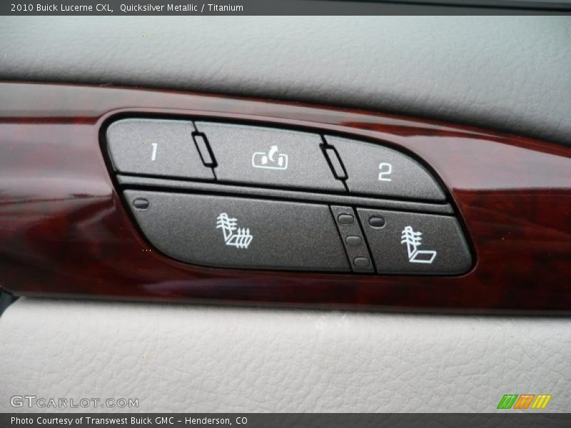 Quicksilver Metallic / Titanium 2010 Buick Lucerne CXL