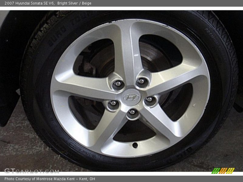 Bright Silver / Beige 2007 Hyundai Sonata SE V6