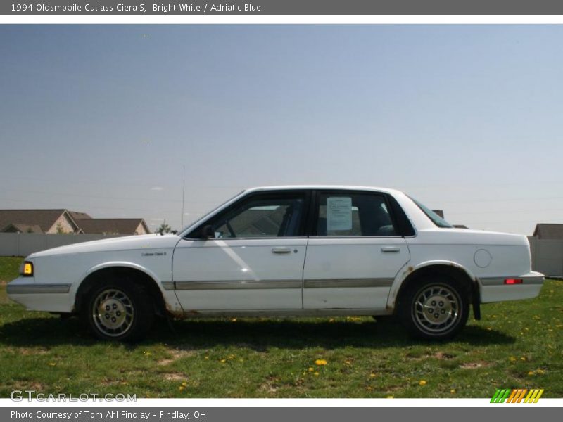 Bright White / Adriatic Blue 1994 Oldsmobile Cutlass Ciera S