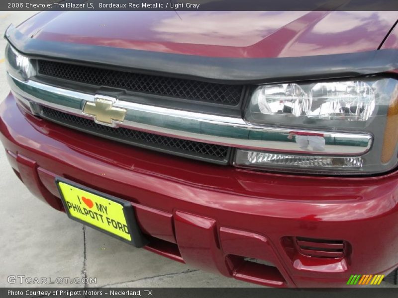 Bordeaux Red Metallic / Light Gray 2006 Chevrolet TrailBlazer LS
