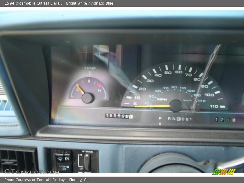 Bright White / Adriatic Blue 1994 Oldsmobile Cutlass Ciera S