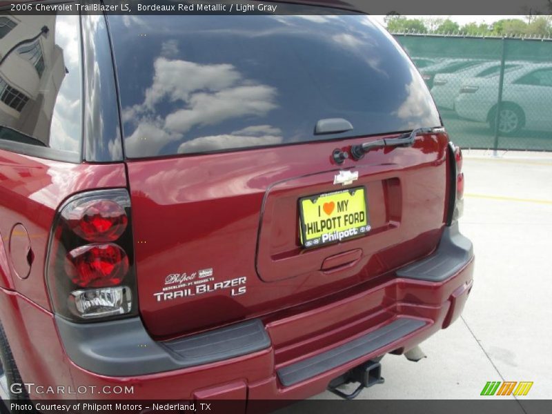 Bordeaux Red Metallic / Light Gray 2006 Chevrolet TrailBlazer LS