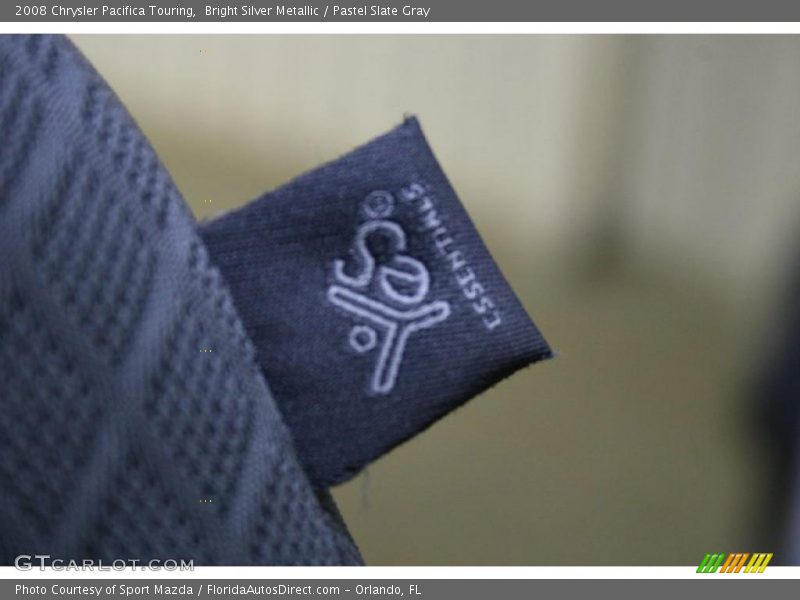 Bright Silver Metallic / Pastel Slate Gray 2008 Chrysler Pacifica Touring