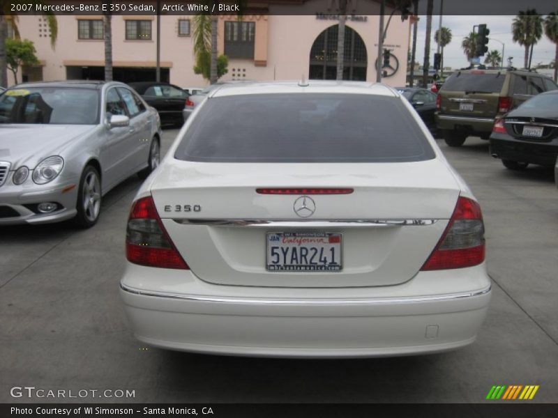 Arctic White / Black 2007 Mercedes-Benz E 350 Sedan