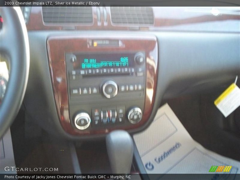 Silver Ice Metallic / Ebony 2009 Chevrolet Impala LTZ