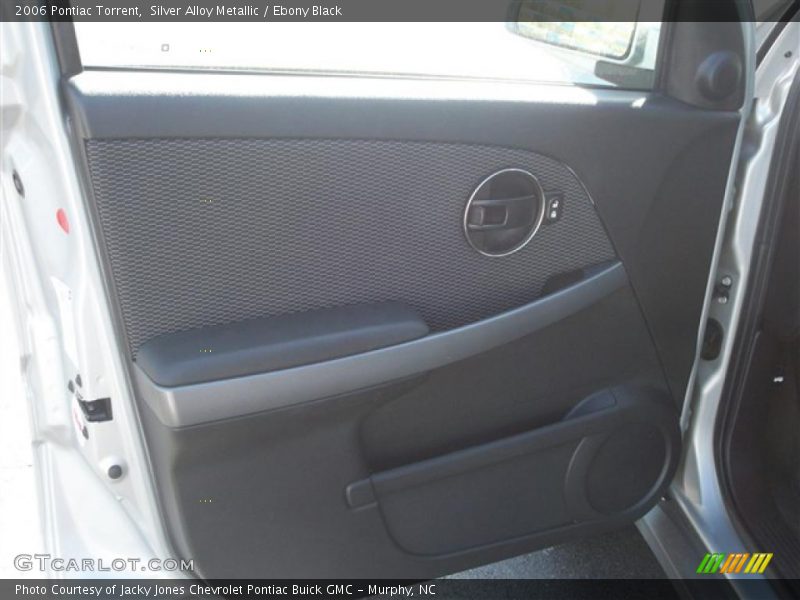 Silver Alloy Metallic / Ebony Black 2006 Pontiac Torrent