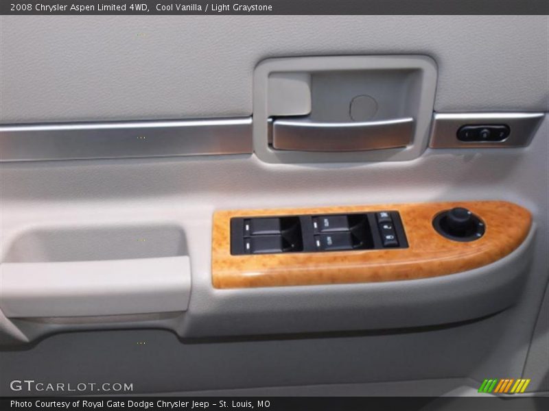 Cool Vanilla / Light Graystone 2008 Chrysler Aspen Limited 4WD
