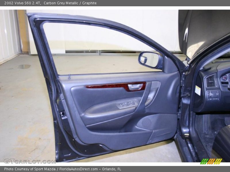 Carbon Grey Metallic / Graphite 2002 Volvo S60 2.4T