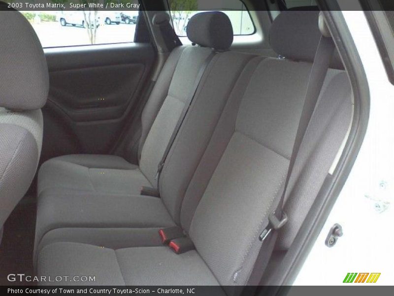 Super White / Dark Gray 2003 Toyota Matrix