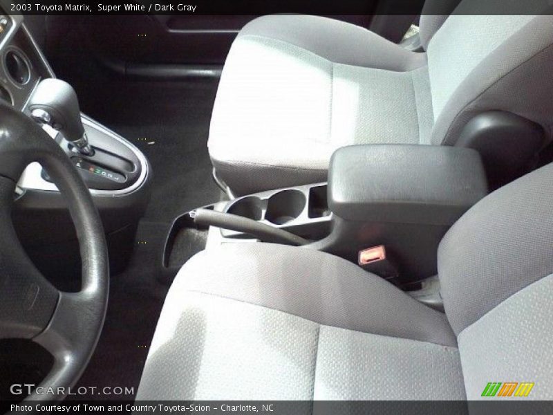 Super White / Dark Gray 2003 Toyota Matrix