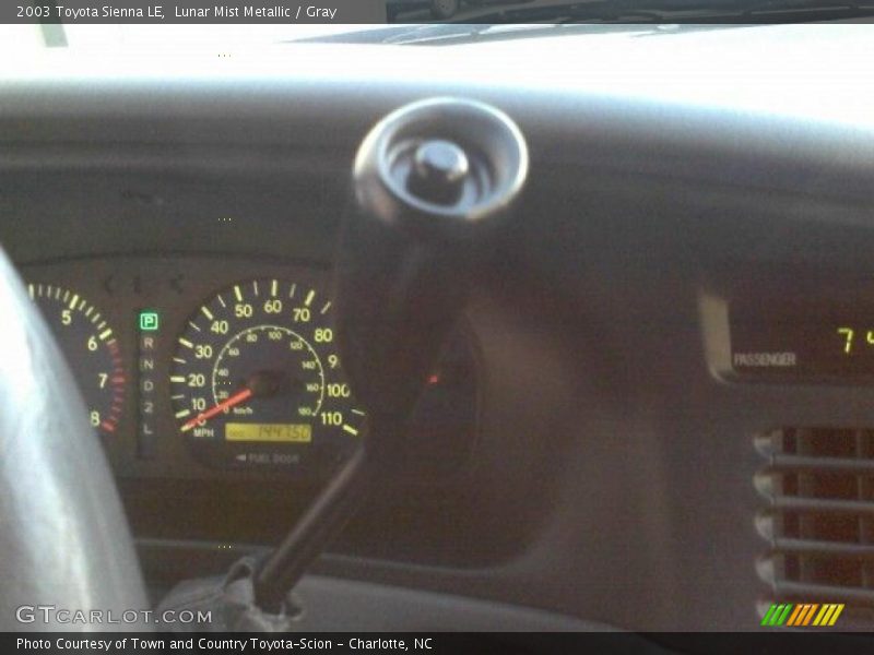 Lunar Mist Metallic / Gray 2003 Toyota Sienna LE