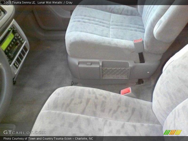 Lunar Mist Metallic / Gray 2003 Toyota Sienna LE