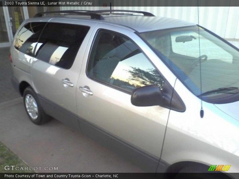 Lunar Mist Metallic / Gray 2003 Toyota Sienna LE