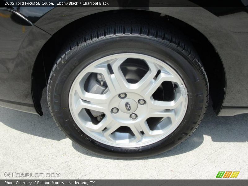 Ebony Black / Charcoal Black 2009 Ford Focus SE Coupe