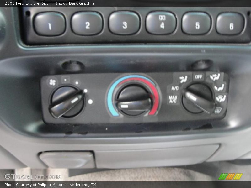 Black / Dark Graphite 2000 Ford Explorer Sport