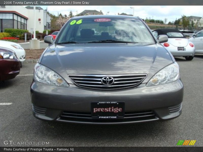 Phantom Gray Pearl / Stone Gray 2006 Toyota Camry LE