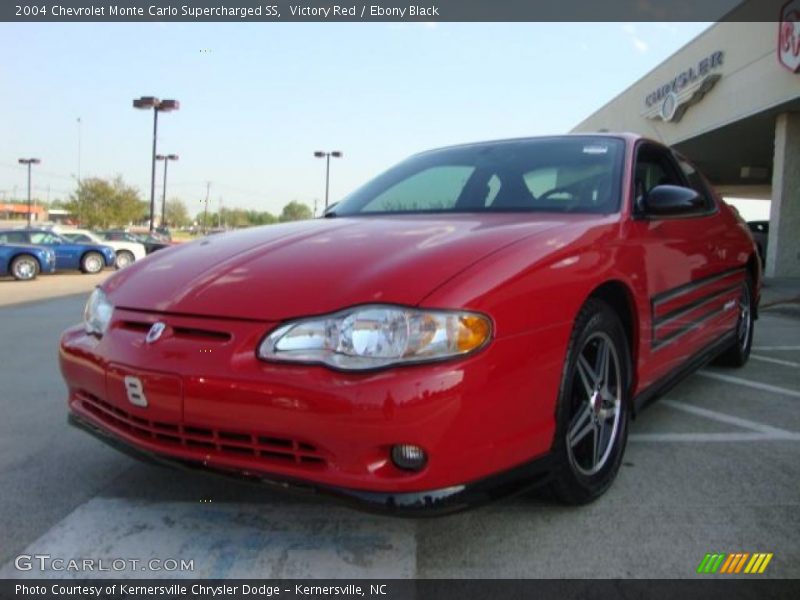 Victory Red / Ebony Black 2004 Chevrolet Monte Carlo Supercharged SS