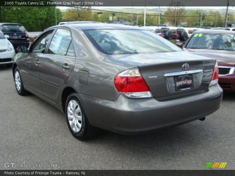 Phantom Gray Pearl / Stone Gray 2006 Toyota Camry LE