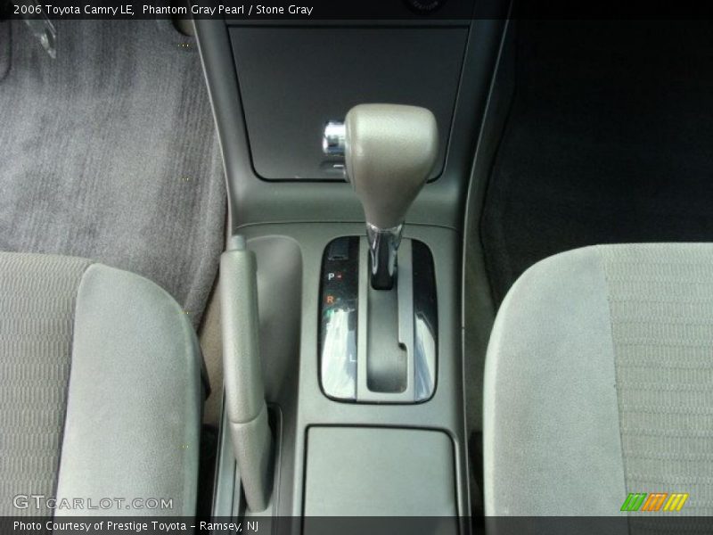 Phantom Gray Pearl / Stone Gray 2006 Toyota Camry LE