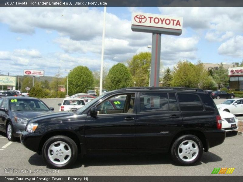 Black / Ivory Beige 2007 Toyota Highlander Limited 4WD
