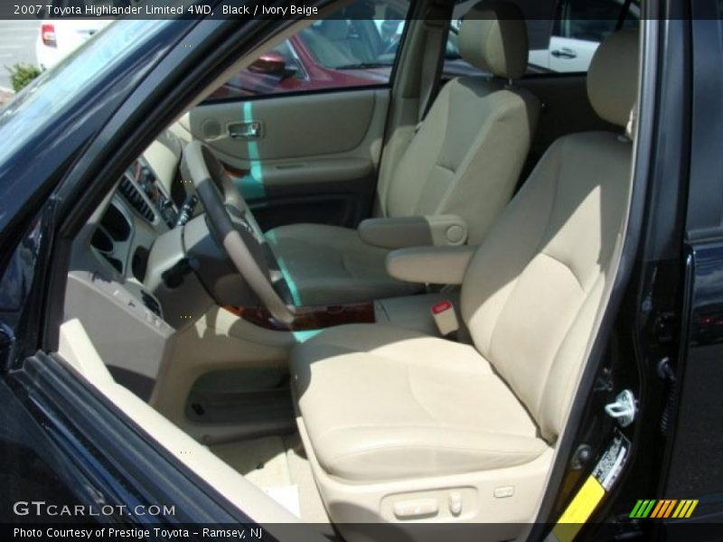 Black / Ivory Beige 2007 Toyota Highlander Limited 4WD