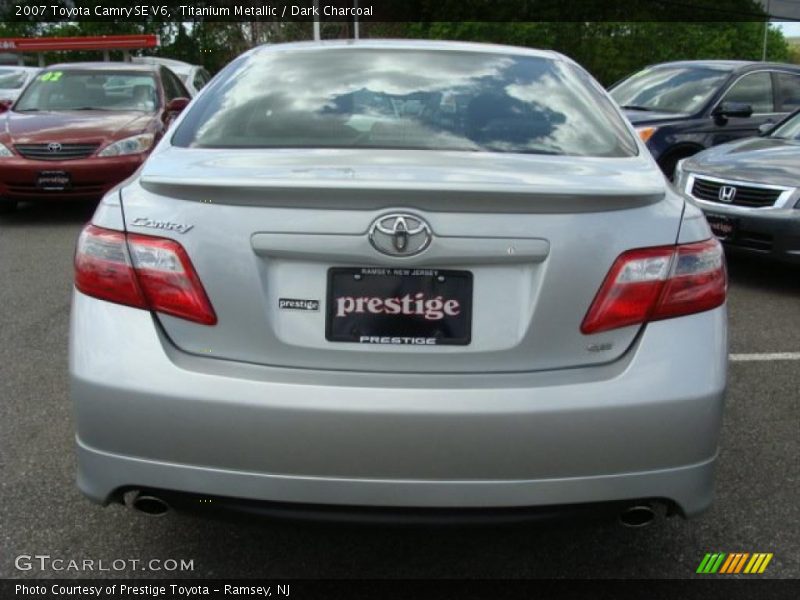 Titanium Metallic / Dark Charcoal 2007 Toyota Camry SE V6