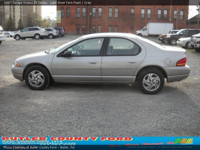 Light Silver Fern Pearl / Gray 1997 Dodge Stratus ES Sedan