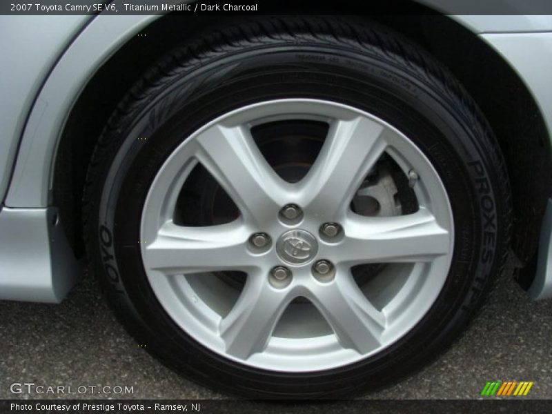 Titanium Metallic / Dark Charcoal 2007 Toyota Camry SE V6