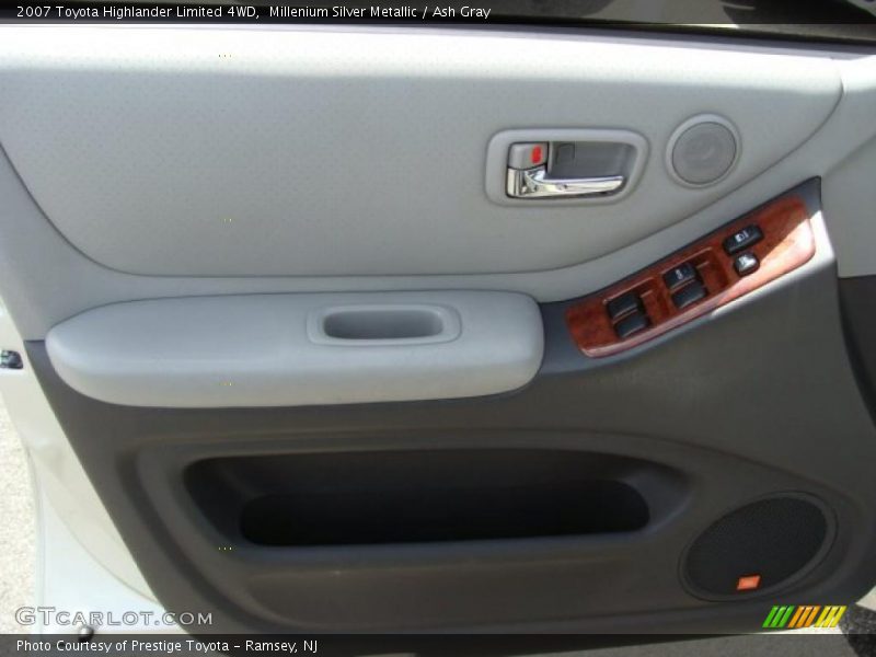 Millenium Silver Metallic / Ash Gray 2007 Toyota Highlander Limited 4WD