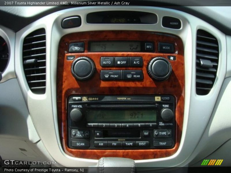 Millenium Silver Metallic / Ash Gray 2007 Toyota Highlander Limited 4WD