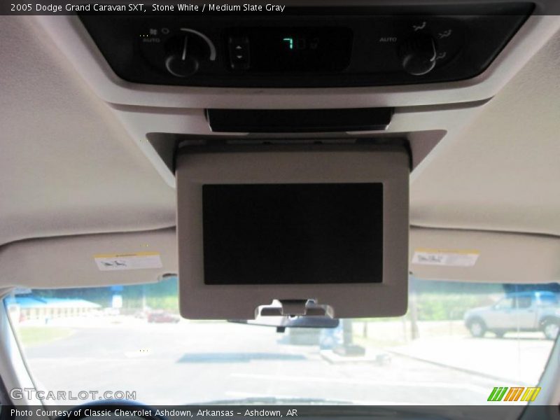 Stone White / Medium Slate Gray 2005 Dodge Grand Caravan SXT