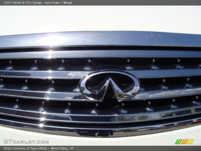 Ivory Pearl / Wheat 2007 Infiniti M 35x Sedan