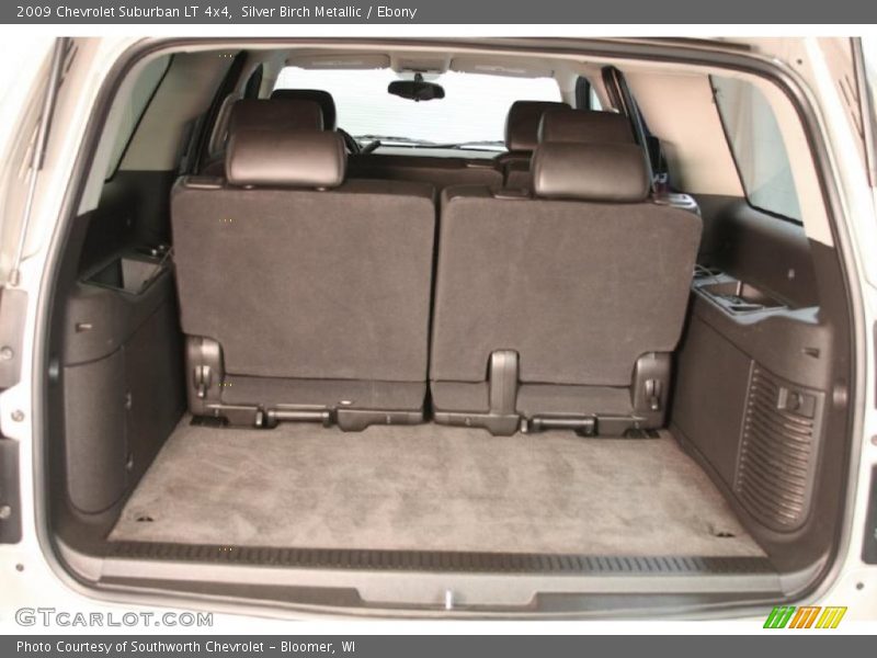 Silver Birch Metallic / Ebony 2009 Chevrolet Suburban LT 4x4
