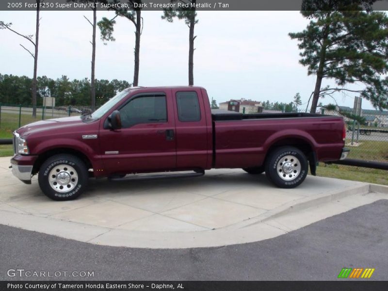 Dark Toreador Red Metallic / Tan 2005 Ford F250 Super Duty XLT SuperCab