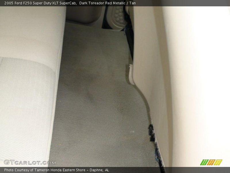 Dark Toreador Red Metallic / Tan 2005 Ford F250 Super Duty XLT SuperCab