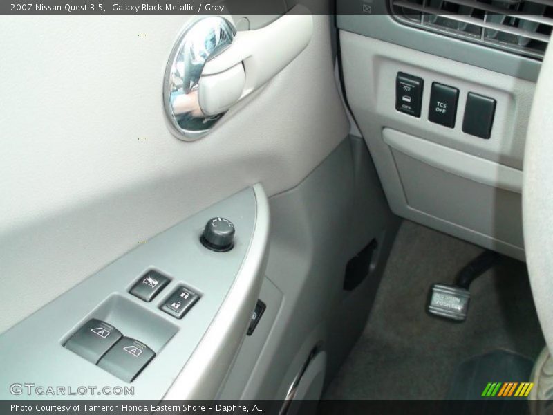 Galaxy Black Metallic / Gray 2007 Nissan Quest 3.5