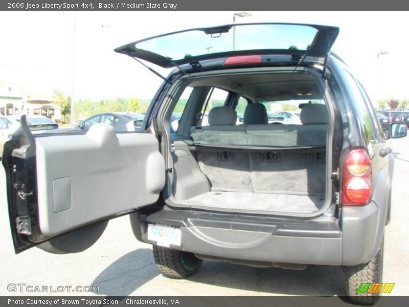 Black / Medium Slate Gray 2006 Jeep Liberty Sport 4x4