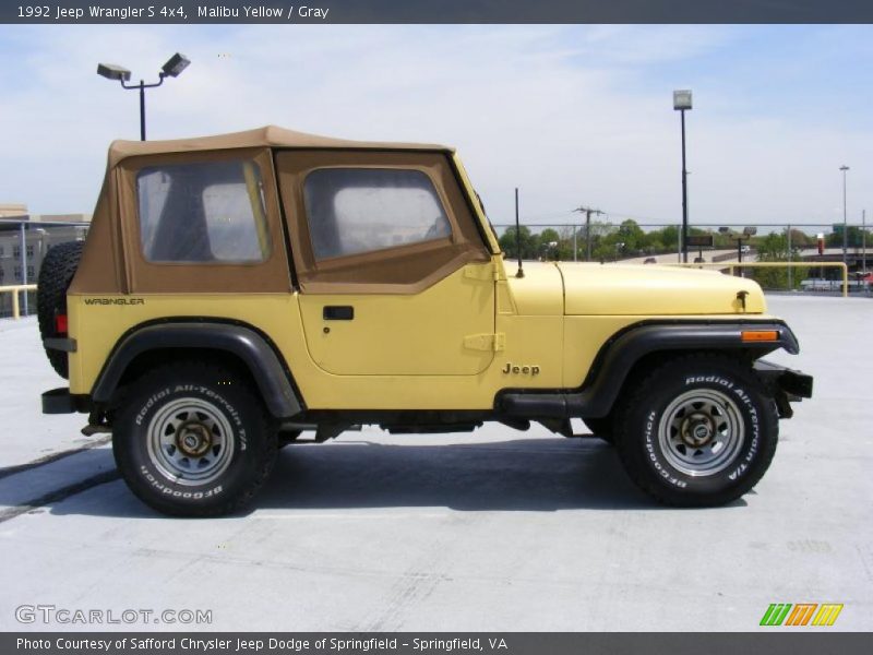 Malibu Yellow / Gray 1992 Jeep Wrangler S 4x4