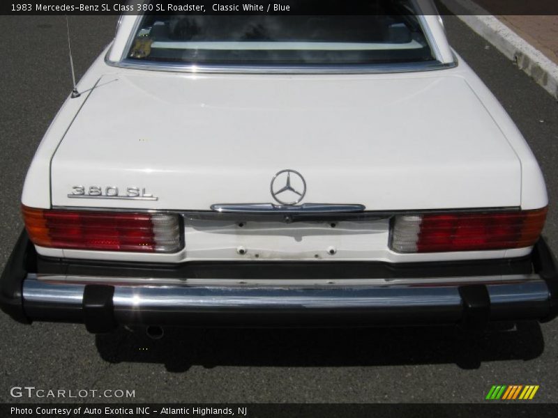 Classic White / Blue 1983 Mercedes-Benz SL Class 380 SL Roadster