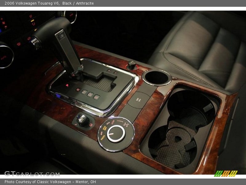 Black / Anthracite 2006 Volkswagen Touareg V6