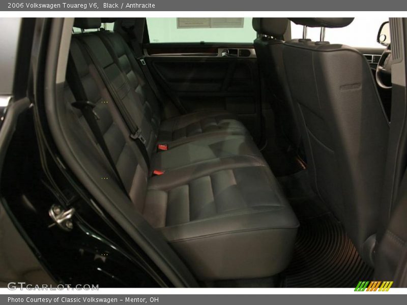 Black / Anthracite 2006 Volkswagen Touareg V6