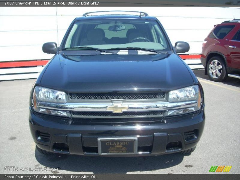 Black / Light Gray 2007 Chevrolet TrailBlazer LS 4x4