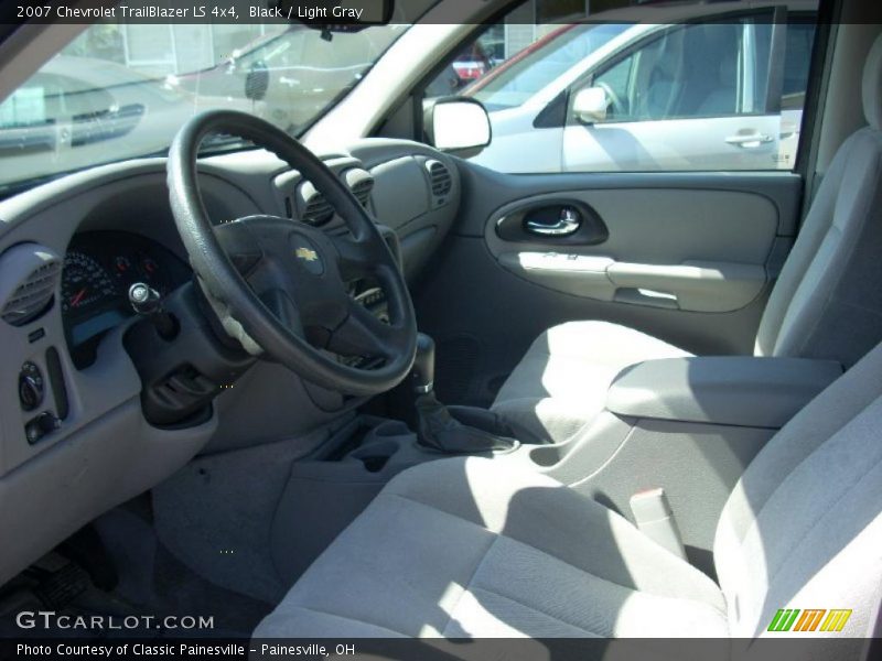 Black / Light Gray 2007 Chevrolet TrailBlazer LS 4x4