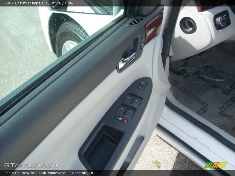 White / Gray 2007 Chevrolet Impala LS